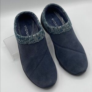 Vionic Arbor Navy Blue suede clogs with a knit collar, NEW size 5